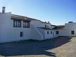 Almazara Alta y Jacaranda situado en 8647 en la provincia de 5 plazas 10 desde 18.50€ persona/noche