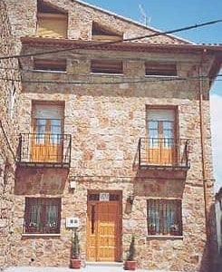 Casa Pitu situado en 10592 en la provincia de 17 plazas 6 desde 21.00€ persona/noche