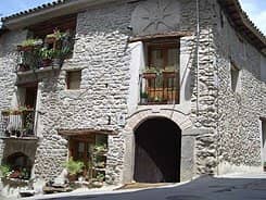 Antigua Casa Catones situado en 11678 en la provincia de 23 plazas 8 desde 19.00€ persona/noche